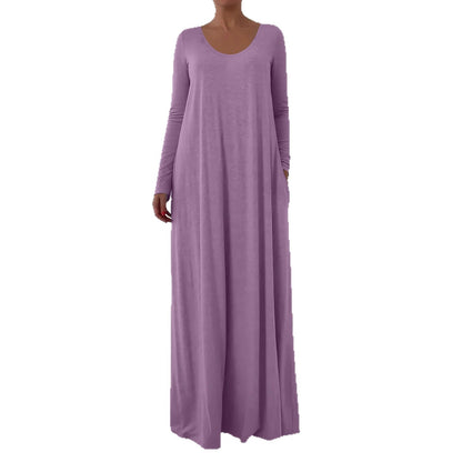 Langes Kleid mit Rundhalsausschnitt und Langarm